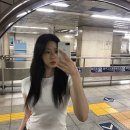 요즘 꽤 이쁜 것 같은 김민주 이미지