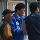 중계4동분회(지체장애인협회) | 우원식 의원, 중계4동 장애인협회 사무실 방문하여 문재인 지지 확고히 다져