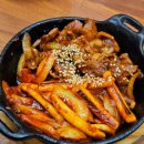 죽이야기파주금촌점 | 불향 가득 오징어볶음 제육볶음 쌈채소 무한리필ㅣ파주 아울렛 심학산 맛집 한정식 '심학산 들꽃쌈밥'