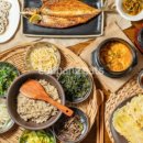 할머니가 차려주는 밥상 이미지