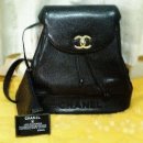 샤넬정품 가죽백팩 덤으로 샤넬파우더 메이크업포에버 파운데이션드릴게요 운포15만원에드려요 이미지