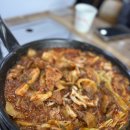 황금우렁쌈밥 이미지