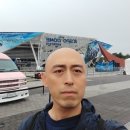 4월 브런치 콘서트 세 남자의 사랑과 열정 | QWER 10월 3일 단독 콘서트장을 향하며