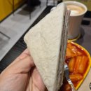 서창동 686-4 상가 앞 | 컴포즈커피 │ 신메뉴 떡볶이, 대파 &amp; 치폴레 샌드위치 후기 • 이벤트 정보까지!