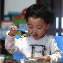 젓가락질 잘해야만 밥을 먹나요 이미지