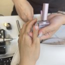 행복해네일 | 강남네일 오까네일앤뷰티에서 받은 반사젤 그라데이션 네일, 행복해진 후기