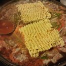 신의주부대찌개 이미지