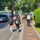 20260519#책속의한줄/경남도민일보(628)[작지만 넉넉함을 품은 쪽문 ] 이미지