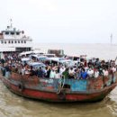 방글라데시 여객선, 모래운반선과 충돌…19명 사망·수십명 실종 이미지