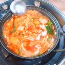 24시얼큰시원생고기김치찌개아라점