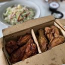 교촌치킨 계양사동점 | [맛집리뷰] 짭짤한 간장과 매콤한 양념의 교촌치킨 반반콤보 내돈내산 리뷰 (feat. 아사히 캔 생맥주)