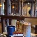 스테이 인 블루 이미지