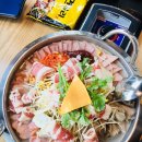 쉐프의 부대찌개 이미지