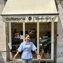 성재지 | 로마 라떼가 맛있는 웨이팅 카페 LOVE specialty Croissants