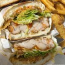 쉐프밥버거 번동점 | 맘스터치 후덕죽 후기 싸이버거 vs 통새우버거 승자는?(ft.할인꿀팁)