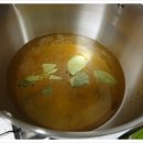 잼팟(JAM POT) | 물에 빠진 돼지