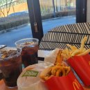 맥도날드 대구동호DT점 빅맥 런치세트 컬리후라이 맛있네