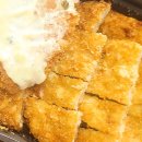 배터지는 생동까스 이미지