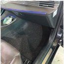 화이트 광택 손세차 이미지