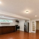 🏡 영앤셰퍼드 | 전용 출입문 + 전용 세탁기 | 밝은 2베드 Walk-Out Basement | $2,100 이미지