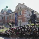 신발 조형물 이미지