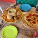 치킨 더 피자 키친 이미지