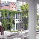 반려동물 테마공원 화장실 이미지