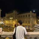 오페라의 뜰 1 이미지