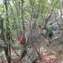 구름다리 버스정류장 이미지