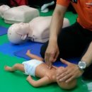 영유아 CPR(심폐소생술) 이미지