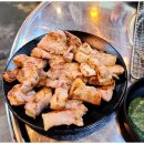 꽃돼지연탄구이 이미지