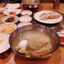 허수아비돈까스 이미지