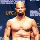 휴스턴 알렉산더(前 UFC 라이트헤비급 선수), 아들 폭행으로 소환장 발부받아(출처: www.heavy.com) 이미지