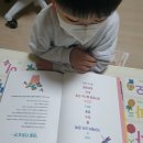 지구와 손잡기 이미지