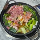 금솥 돼지찌개 이미지