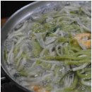 뽕이네 뽕잎 손칼국수 이미지