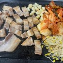 제주통돼지 - 안성시 금광초교길 43 | 제주통돼지