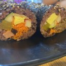 모퉁이 흑미김밥 이미지