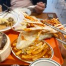 부흥북로 | 부평시장 맛집 공주분식 매콤달콤 중독되는 떡볶이 (납작 비빔만두 찾았다)
