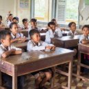 안경닷컴 이미지