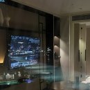 굿딜인터내셔널 앞 횡단보도 | 그랜드조선 부산 호텔 / 디럭스 오션뷰 패밀리 트윈 숙박 후기 (해운대 일출 보이는 숙소, 배달음식 추천)