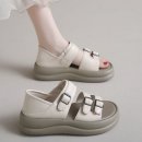 1749 쇼핑하우