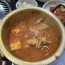 한성1차(아) | [연남동] 경의선숲길, 로컬 찐 맛집: &#39;한성축산식당&#39;에서 즐기는 인생 삼겹살과 냉동아닌 생 차돌박이