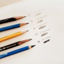 연필 드로잉 이미지