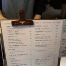 하이리빙아파트 | 고척 브루클린 커피 ㅣ 아메리칸 앤틱 무드에 먹으면서 카공하기 좋은 카페 ㅣ버터떡을 사먹어보았다.