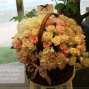 [의정부꽃배달]생신축하꽃바구니로 추천드리는 풍성하고 고급스러운 축하꽃바구니 배송사진 이미지