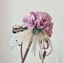 꽃으로 힐링하는 플라워 클래스 | 강동구 실내데이트 라비앙로즈 꽃볼펜 원데이클래스