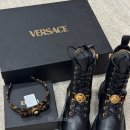 베르사체 | 파주 롯데 프리미엄 아울렛 베르사체 매장 방문 및 구매 후기 +) 베르사체 머리띠 , 워커