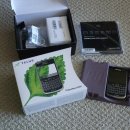 블랙베리 볼드 9700 팝니다. blackberry bold 9700 - mint condition, comes with full box package 이미지