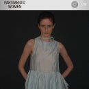[의류] 파르티멘토우먼 타이넥 프릴 블라우스_스카이 TIENECK FRILL BL 이미지